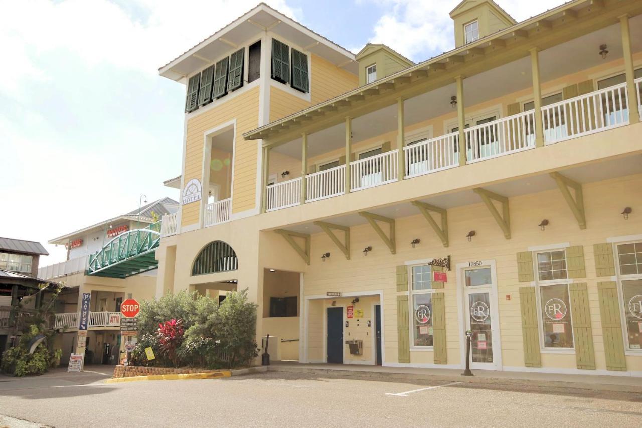 John'S Pass Hotel - Fully Remote Check In St. Pete Beach Extérieur photo